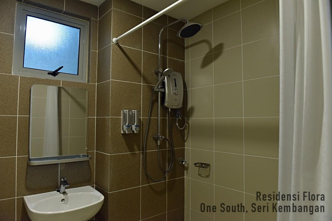 Residensi Flora Apartamento Seri Kembangan Exterior foto
